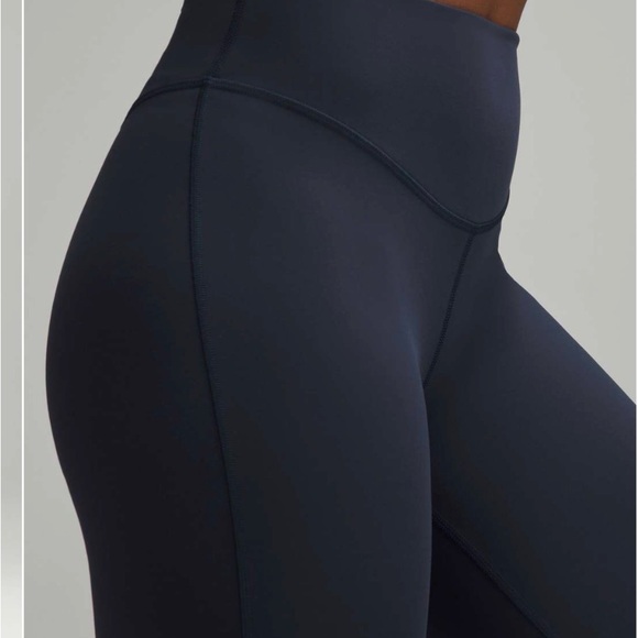 Lululemon Navy Blue Wunder Under High-Rise Flare Pants. - Picture 2 of 7